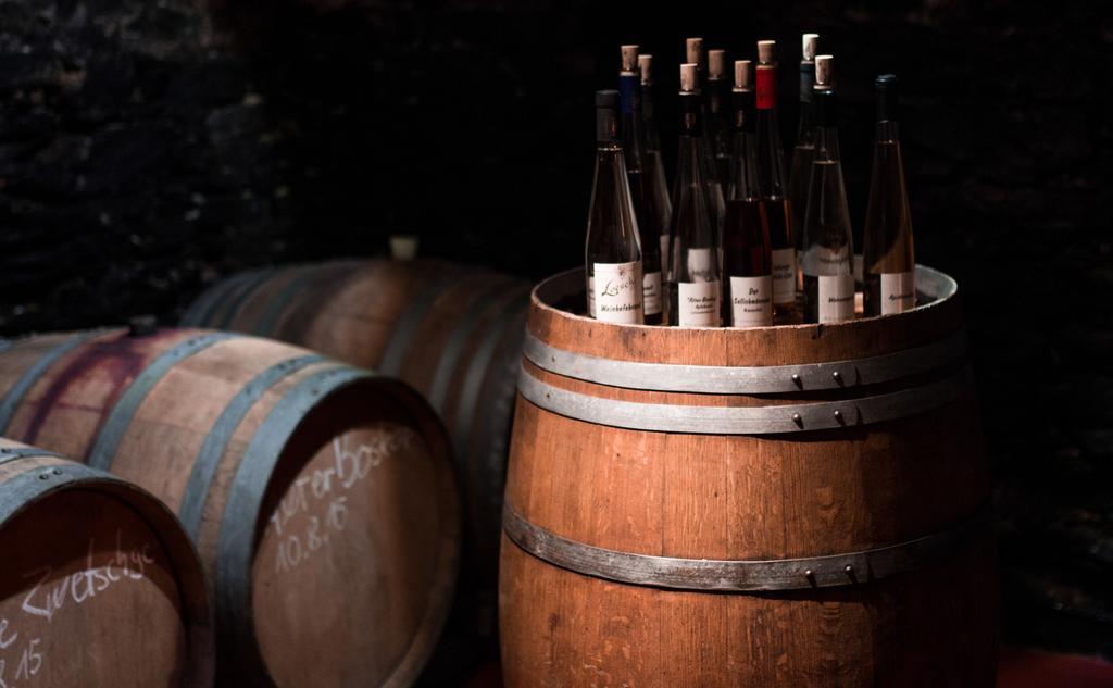 Weingut Loescher Senheim Buitenkant foto